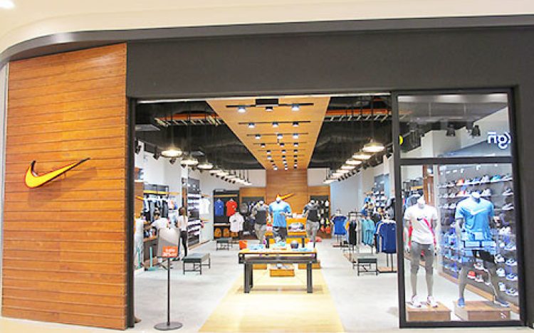 cửa hàng Nike tại AEON MALL Bình Tân
